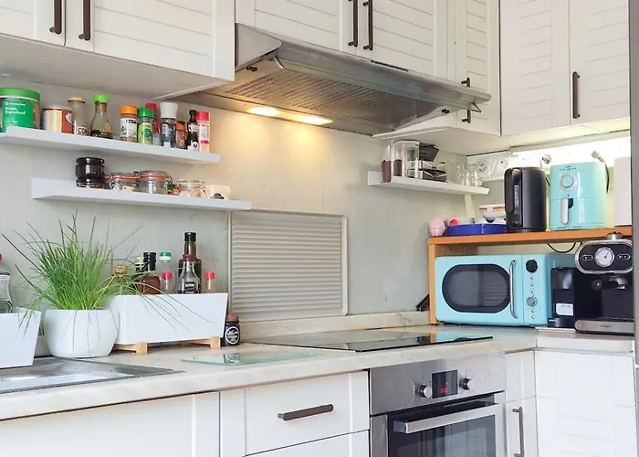 Ih Apartments, Studios&suites Pensión 4*