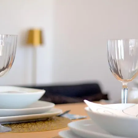 Ih & 게스트하우스 4*